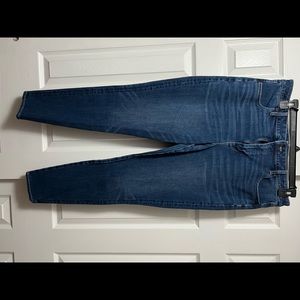 Brand new American Eagle jeans size 18